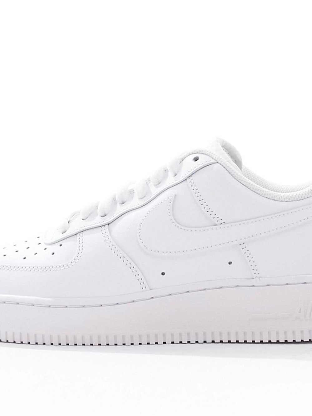 Nike Air Force 1 White Low-Top Leather Sneakers - Picture 2 of 6